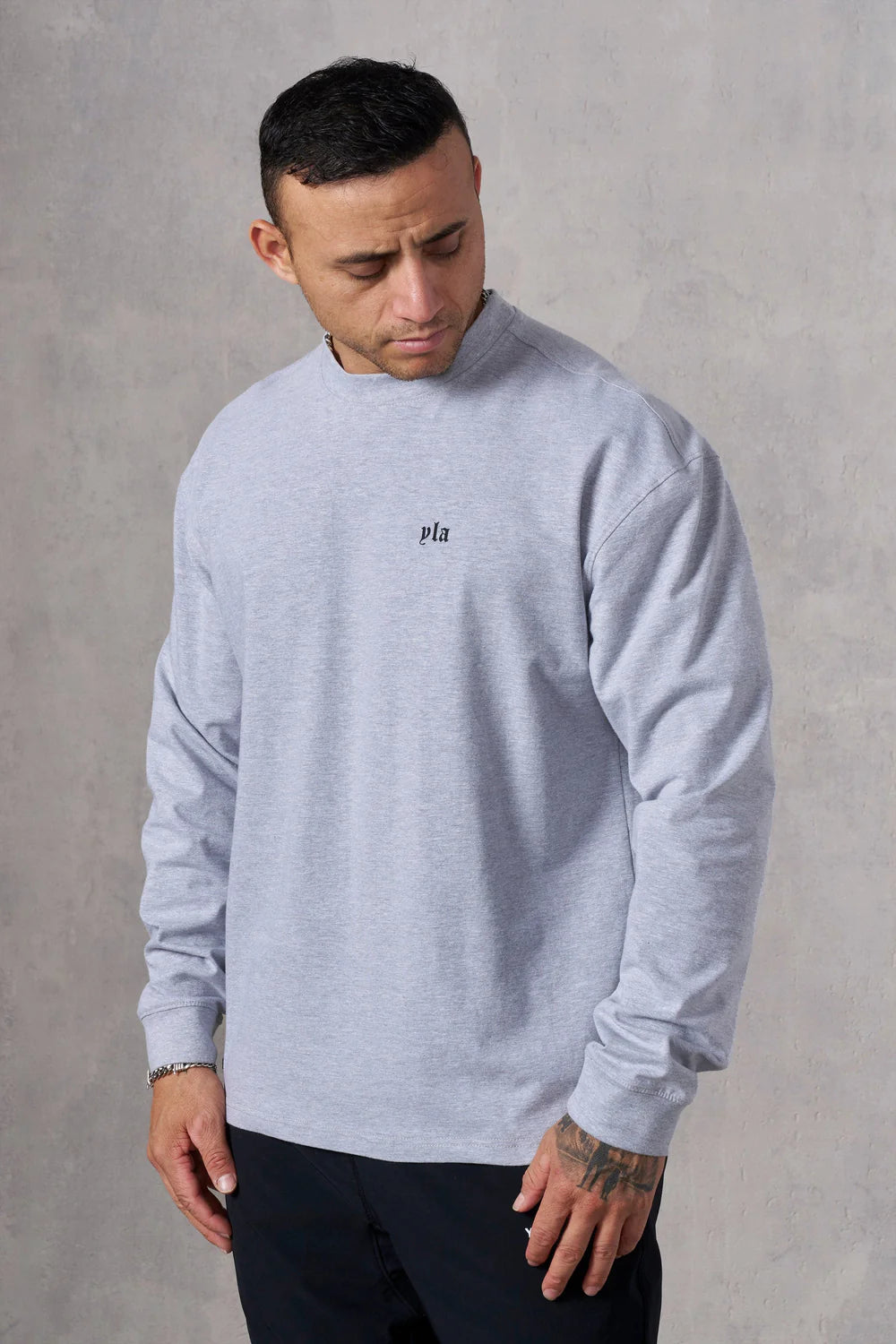 8008 - Minimal Longsleeves Heather Grey