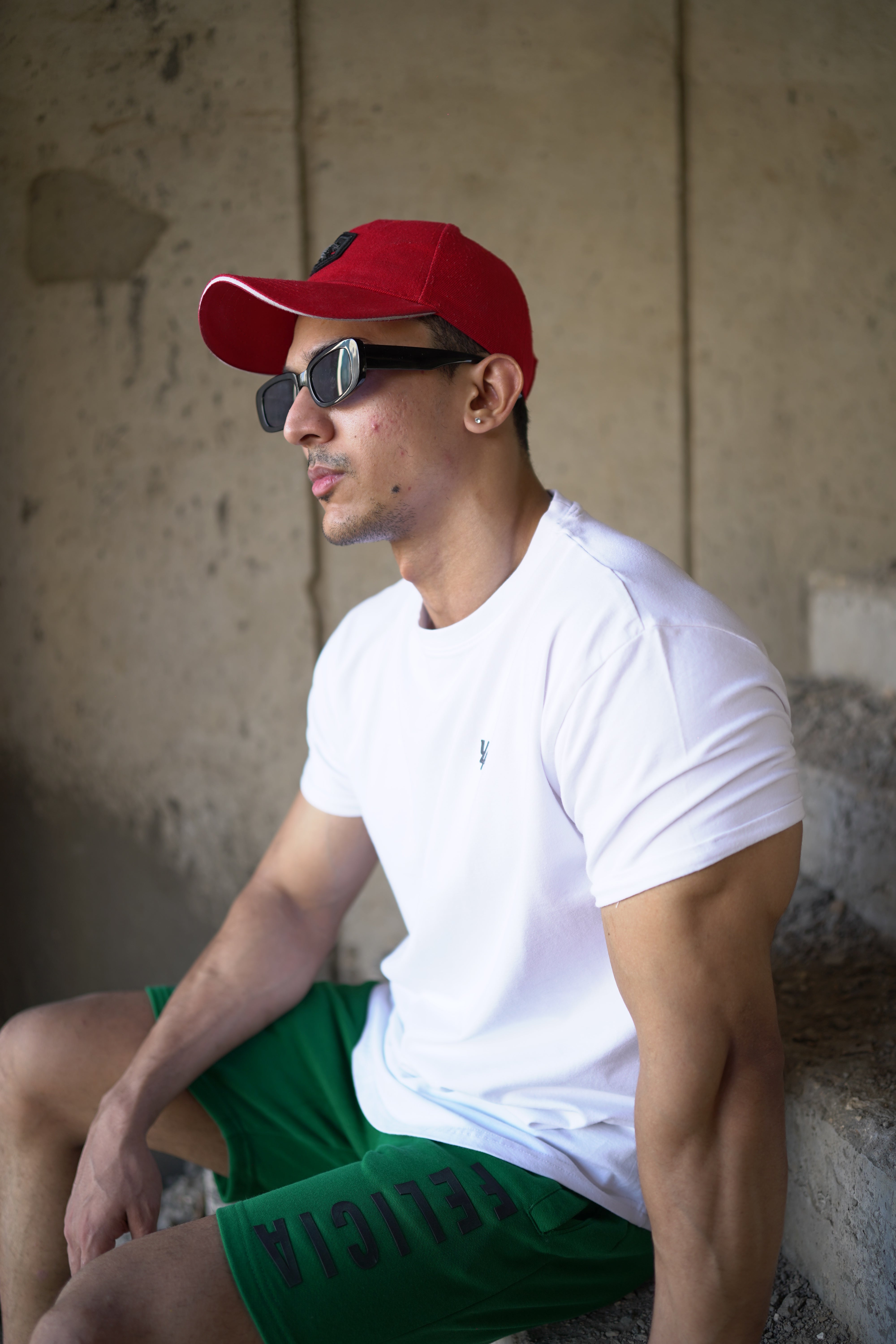 Young La Basic white tee