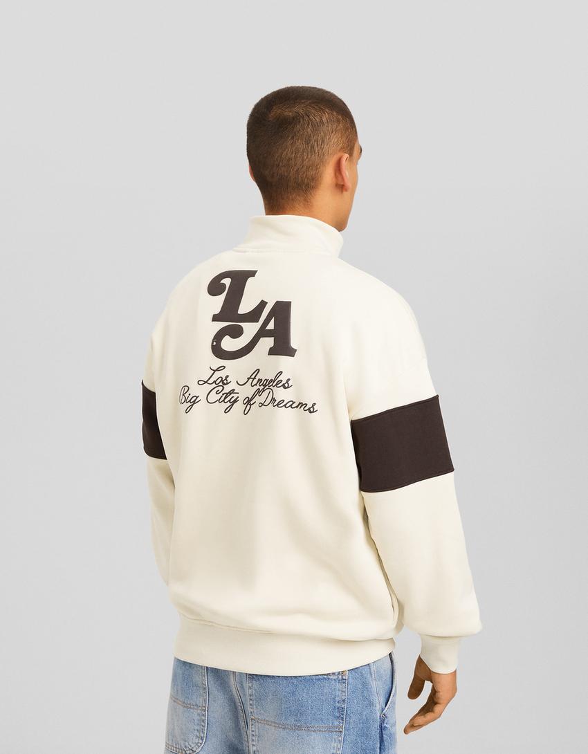 High neck sweatshirt with zipper