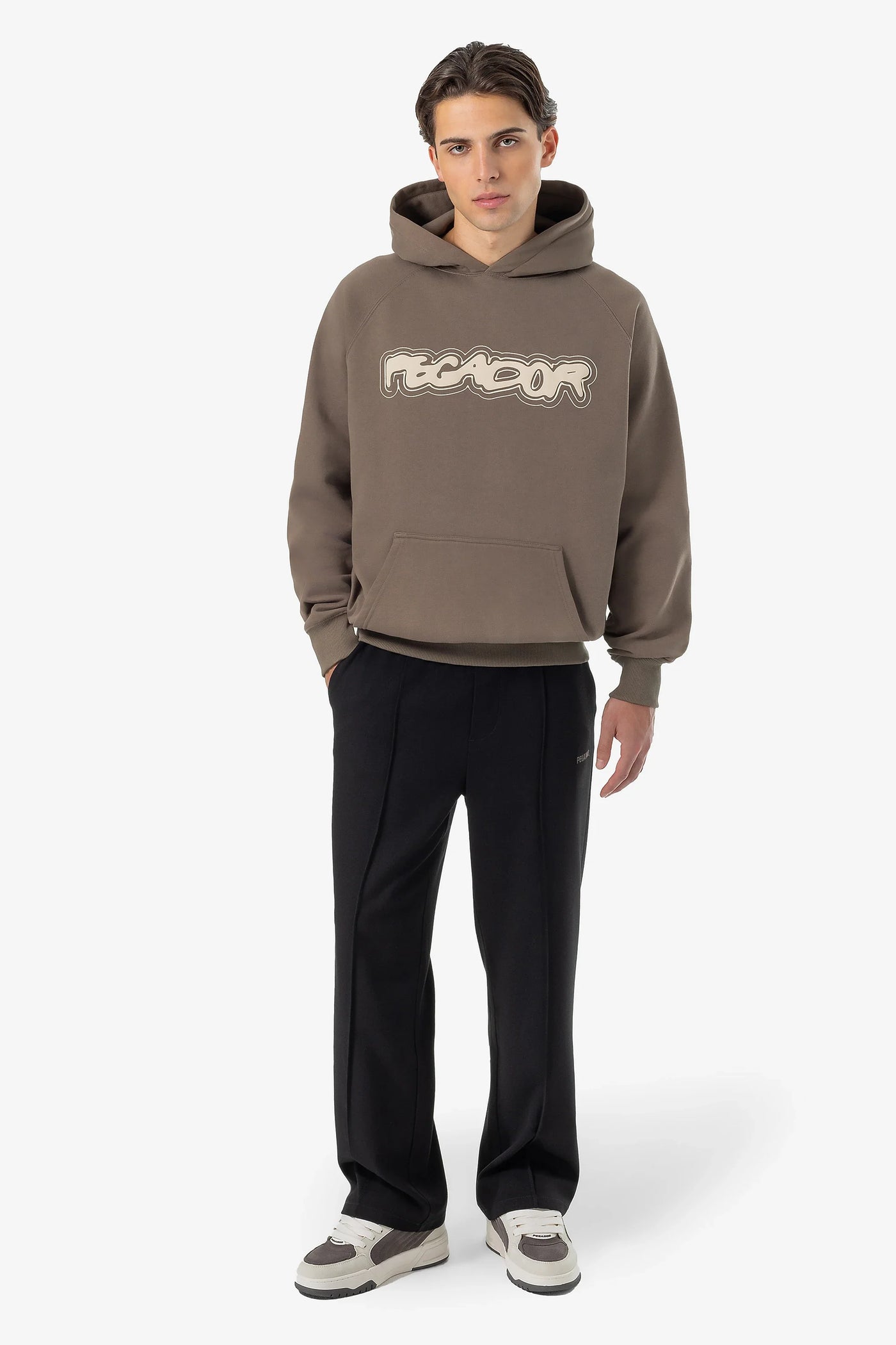 H111 anclar oversized raglan hoodie washed dust brown