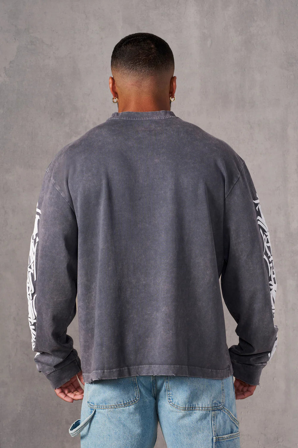8021 - Aura Long Sleeves Grey Wash