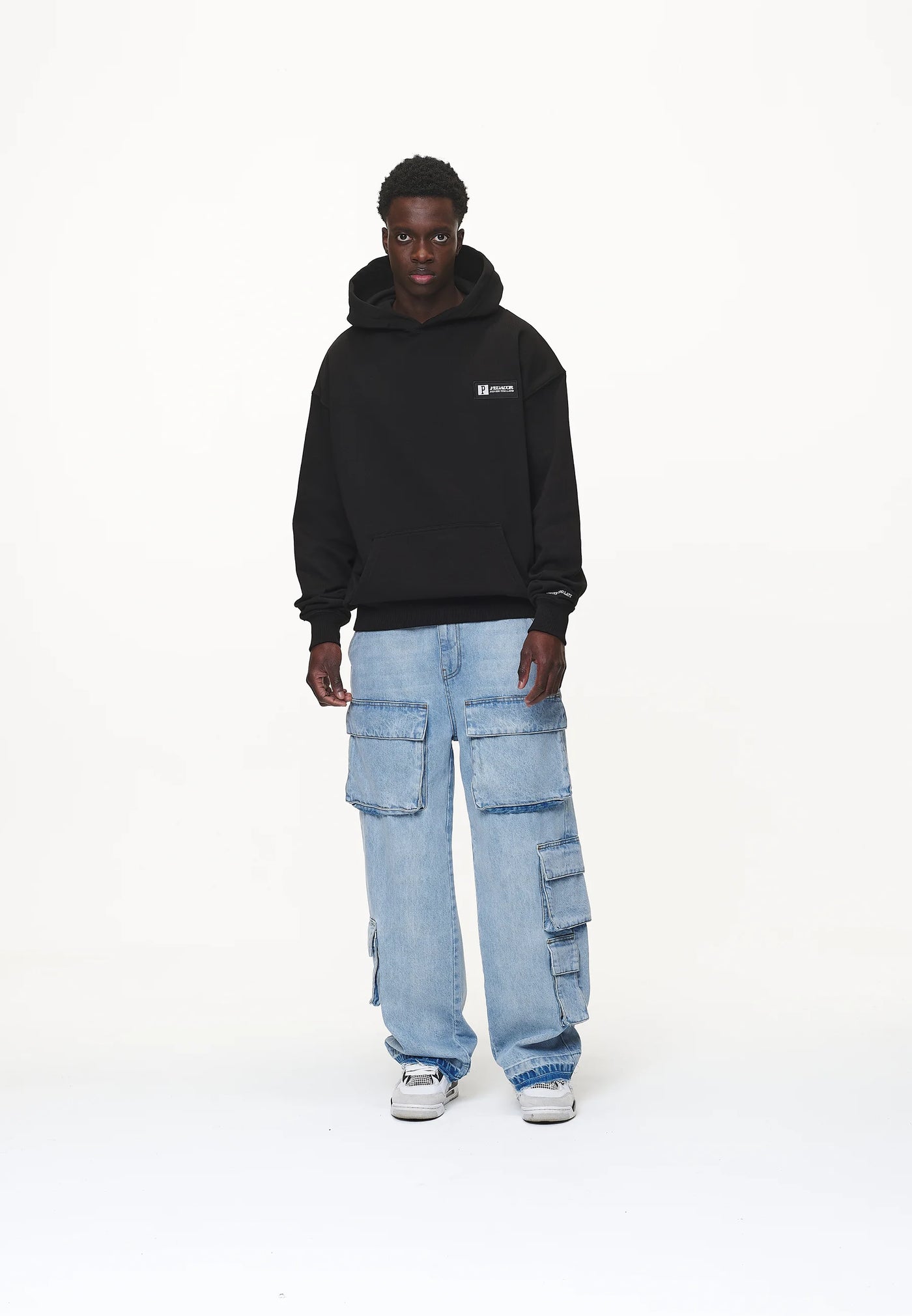 H35_Pegador Antigua Boxy Hoodie