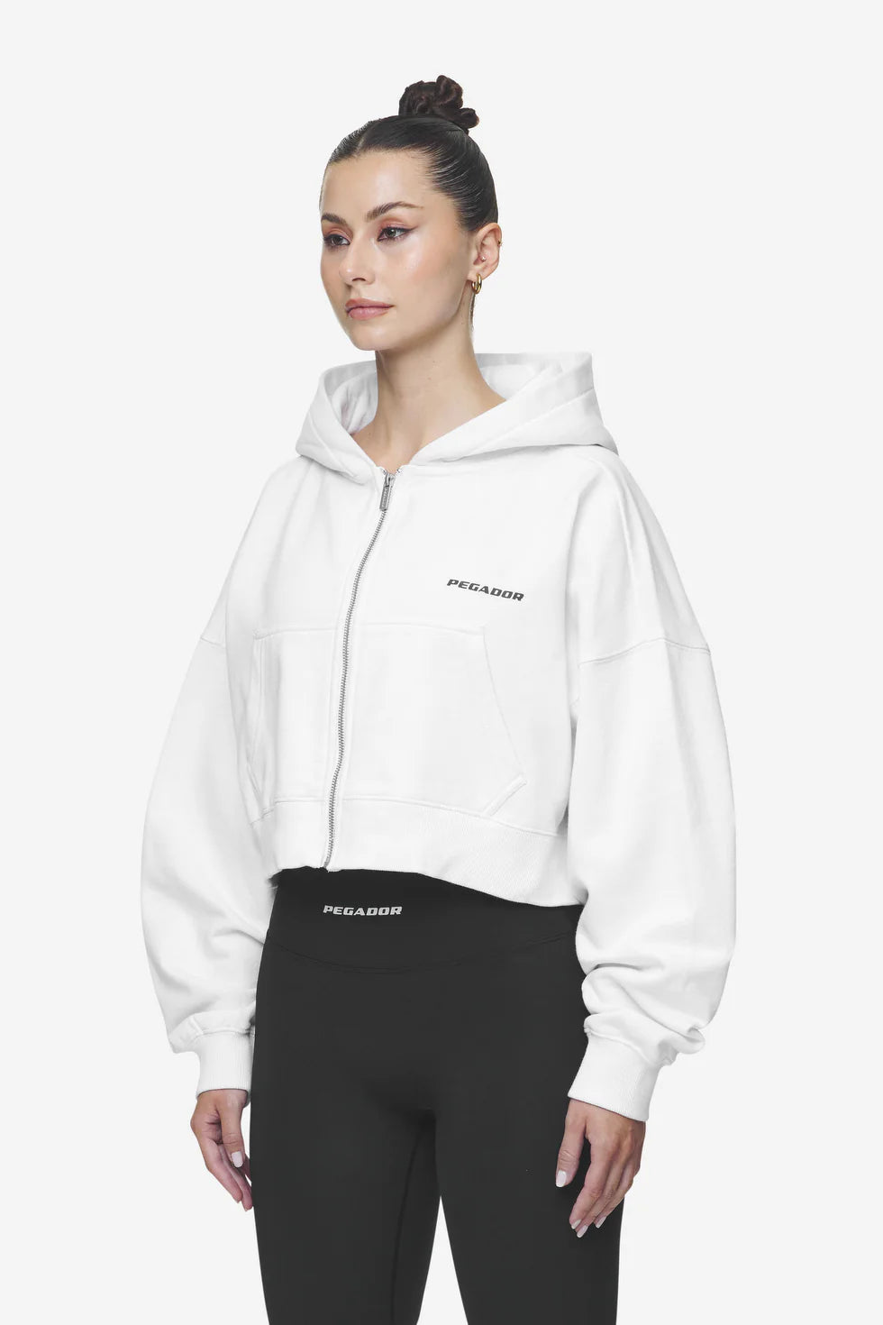 G02 Lana Logo Cropped Sweat Jacket White Black