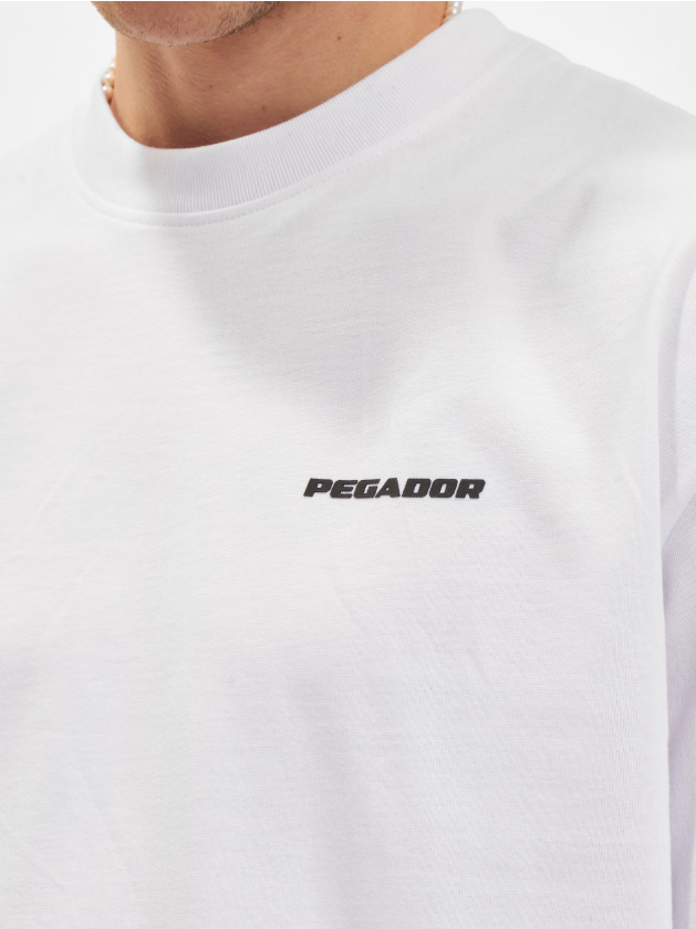T65_Logo Oversized