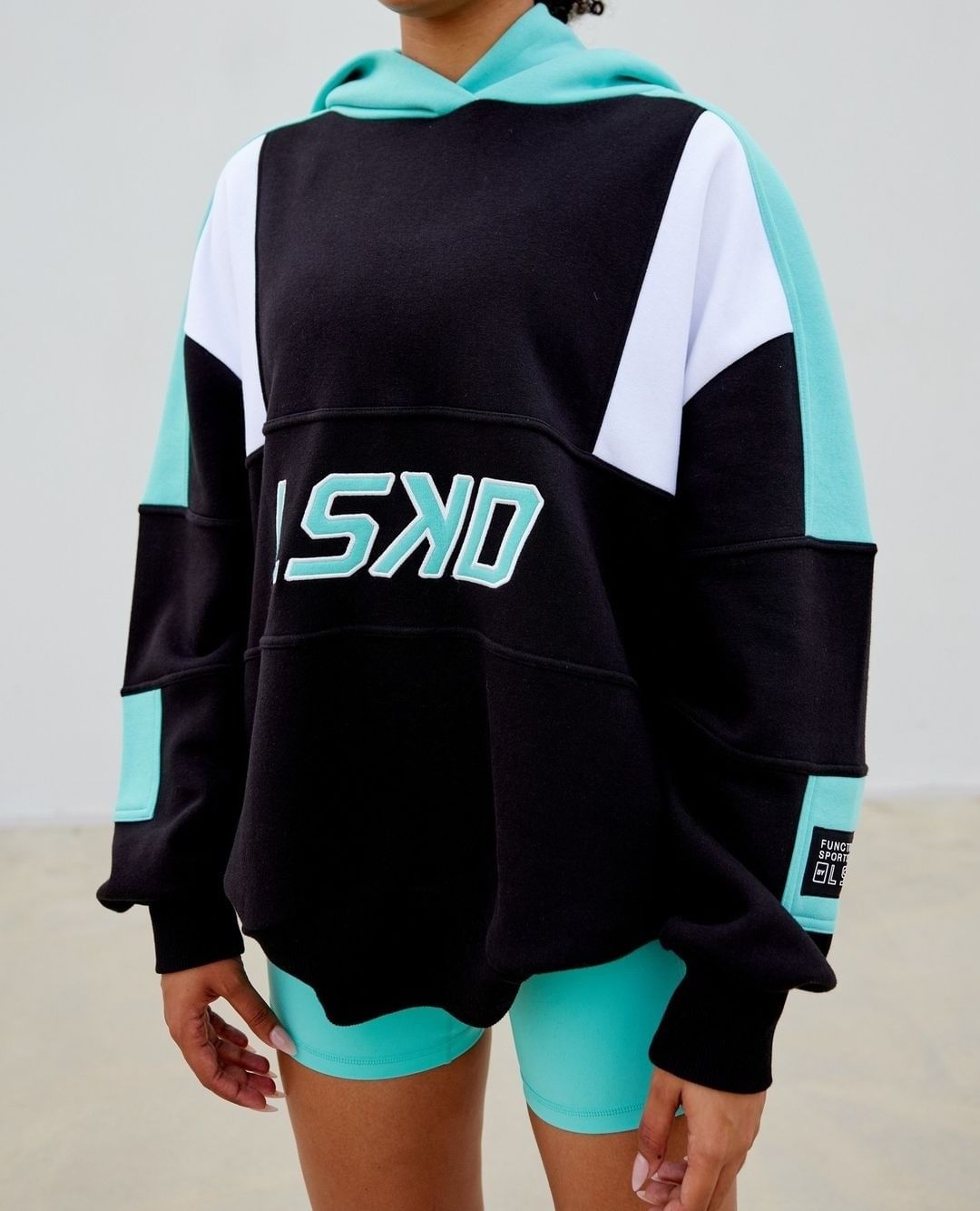H 100 unisex SLAM HOODIE oversized