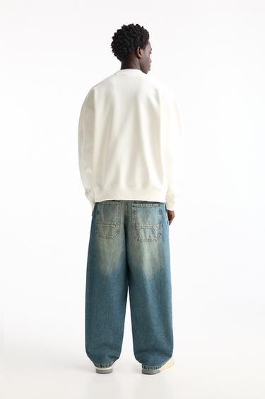 Pull & Bear Basic round neck sweatshirt Off White